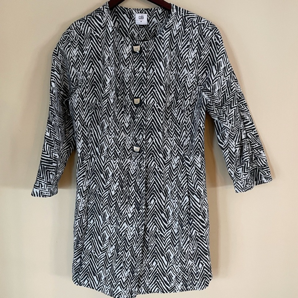 Cabi Short Sleeve Blazer Jacket Blouse Size Medium